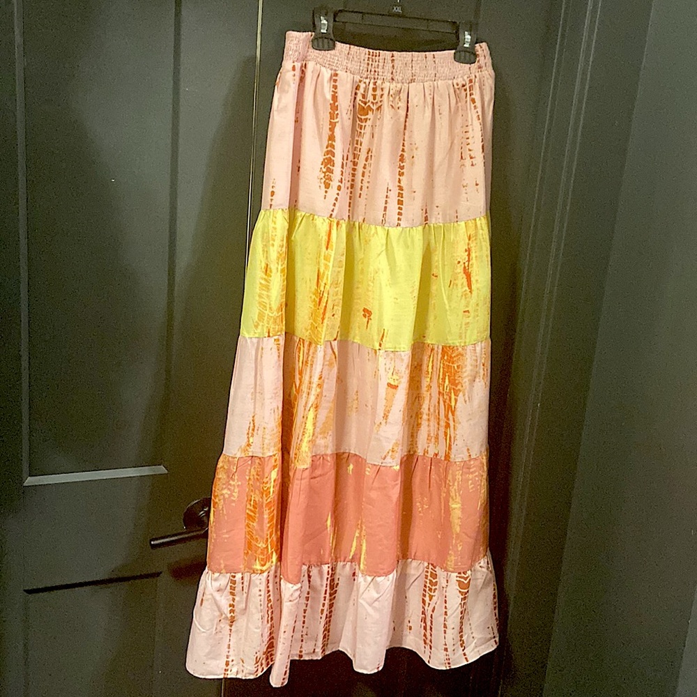 Khavita Bhartia Skirt